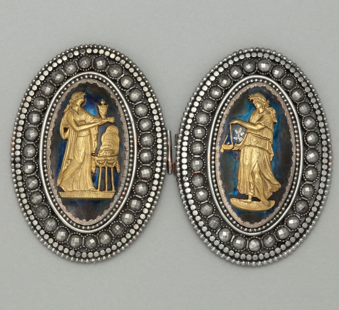 Музейное занятие «Они сверкают в темноте»