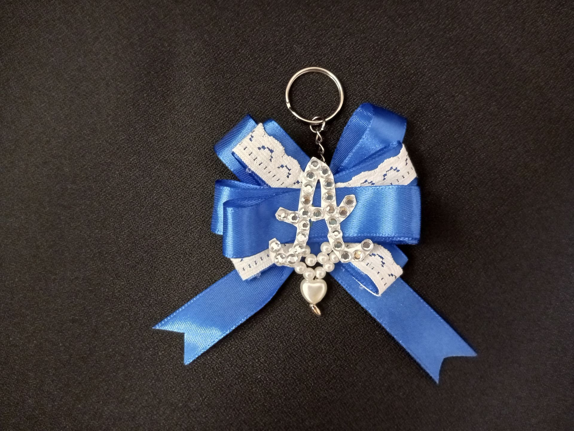 Мастер-класс «Брелок из страз»