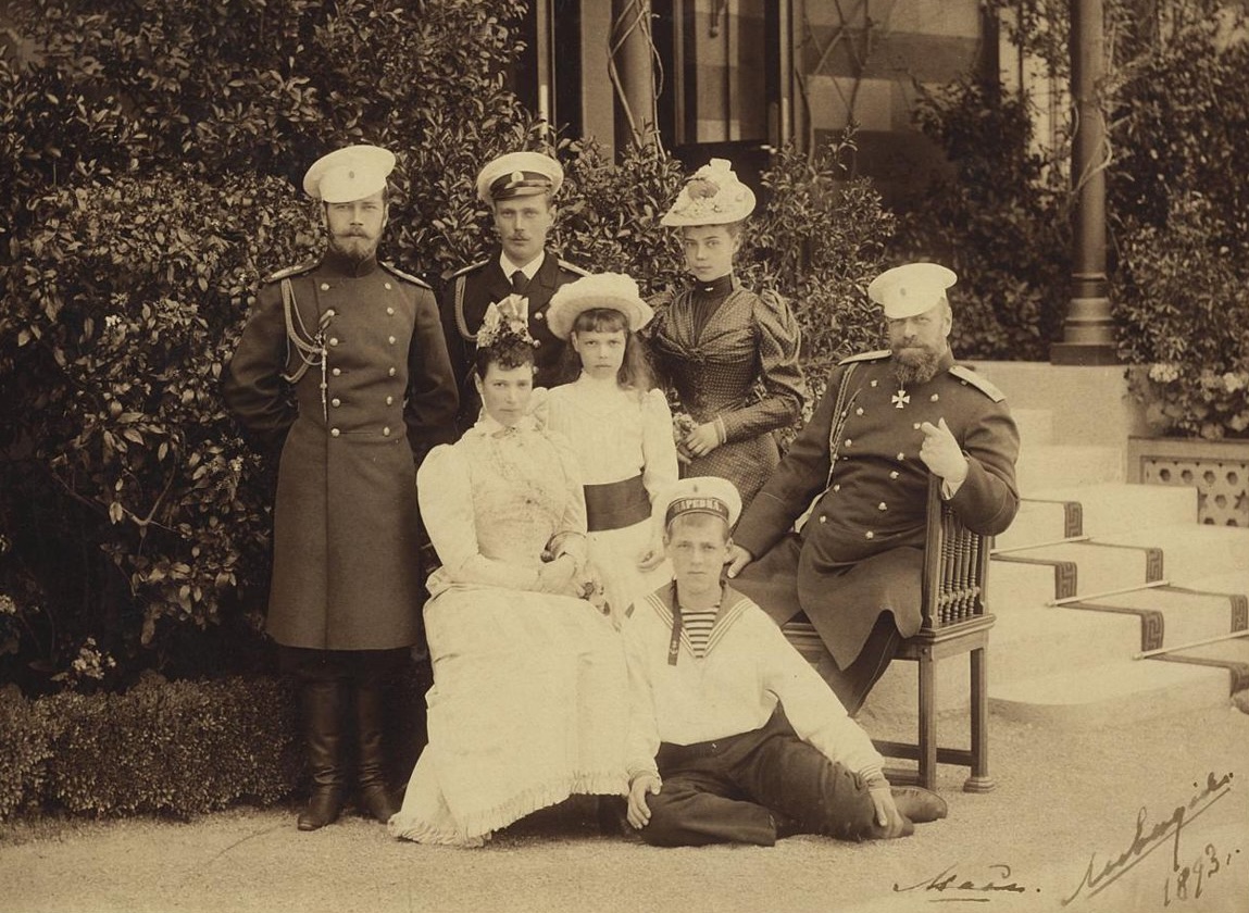 Императорская семья: придворная жизнь и домашние традиции